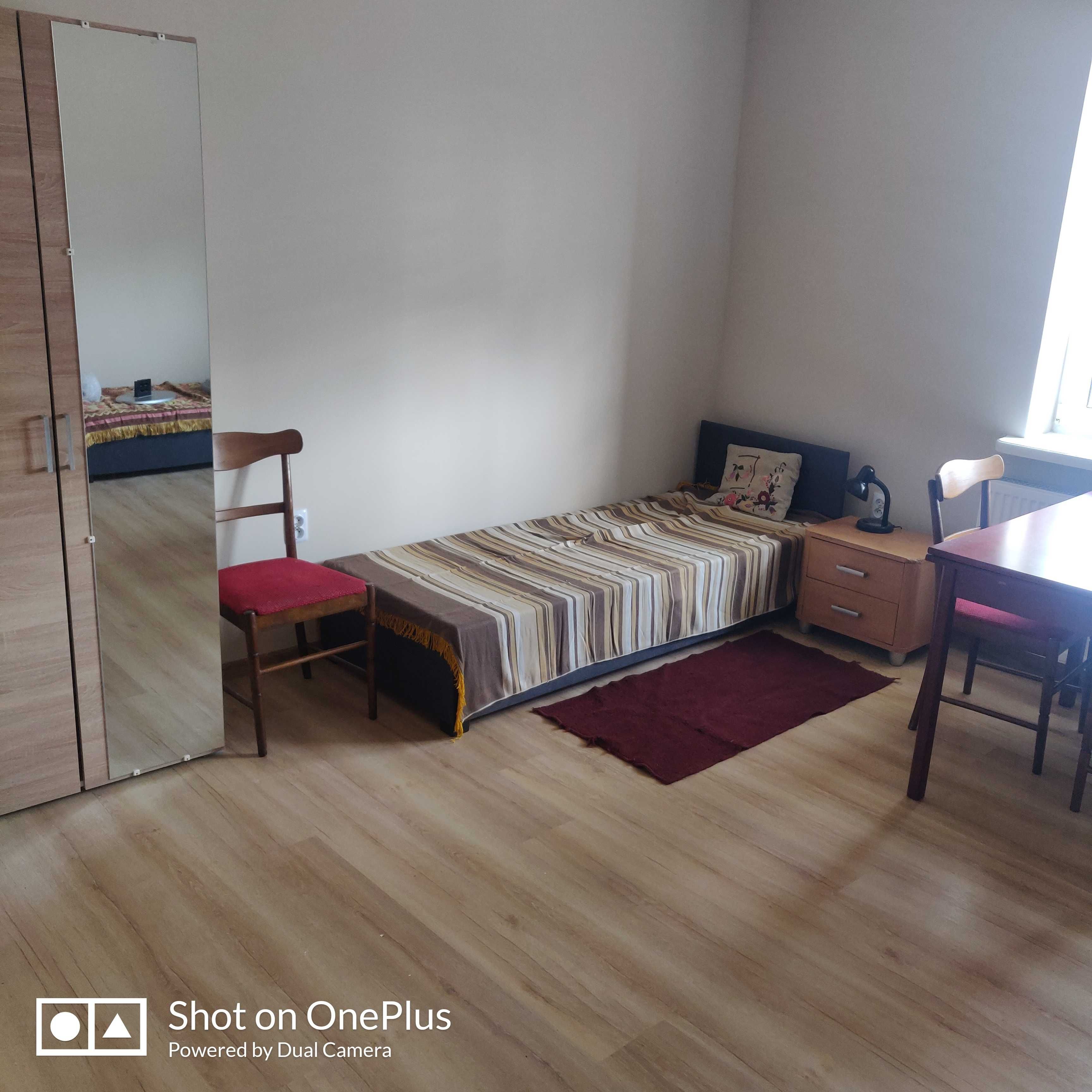 Pokój 2 osobowy, 24m2 - Al. Gen. Chruściela - Warszawa Rembertów