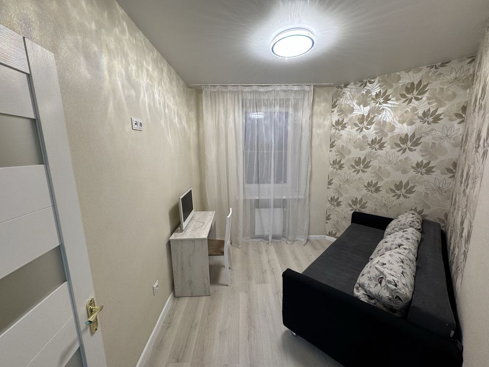 Здається 2к 51 м2, біля центрального парку