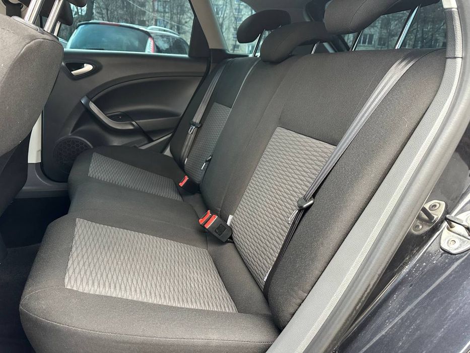 Продам сіат ібіца 2010