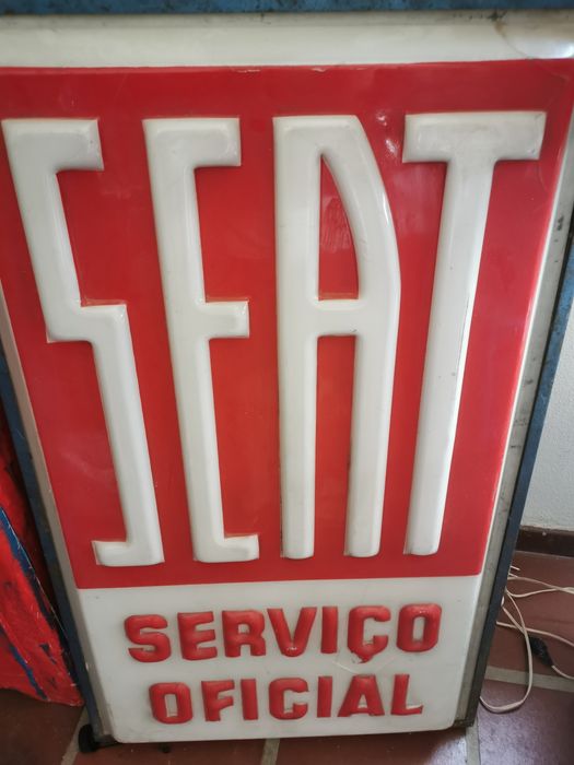 Reclame luminoso SEAT SERVICO