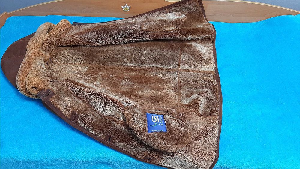 Дубленка жіноча коричньовий колір