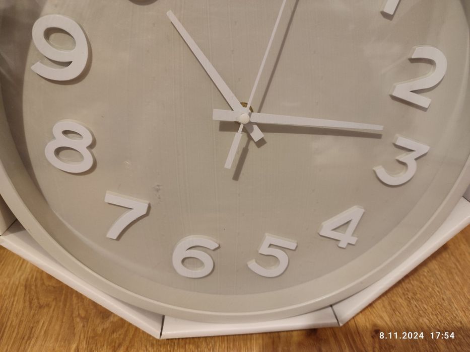 Nowy zielony zegar ścienny 25 cm