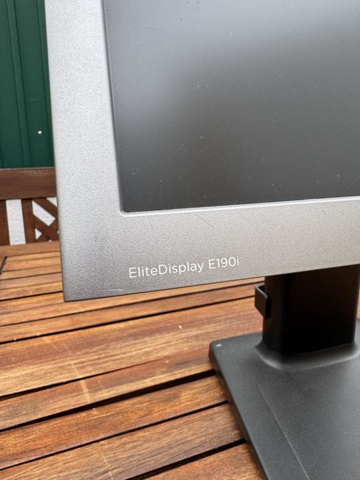 Hp EliteDisplay E190i