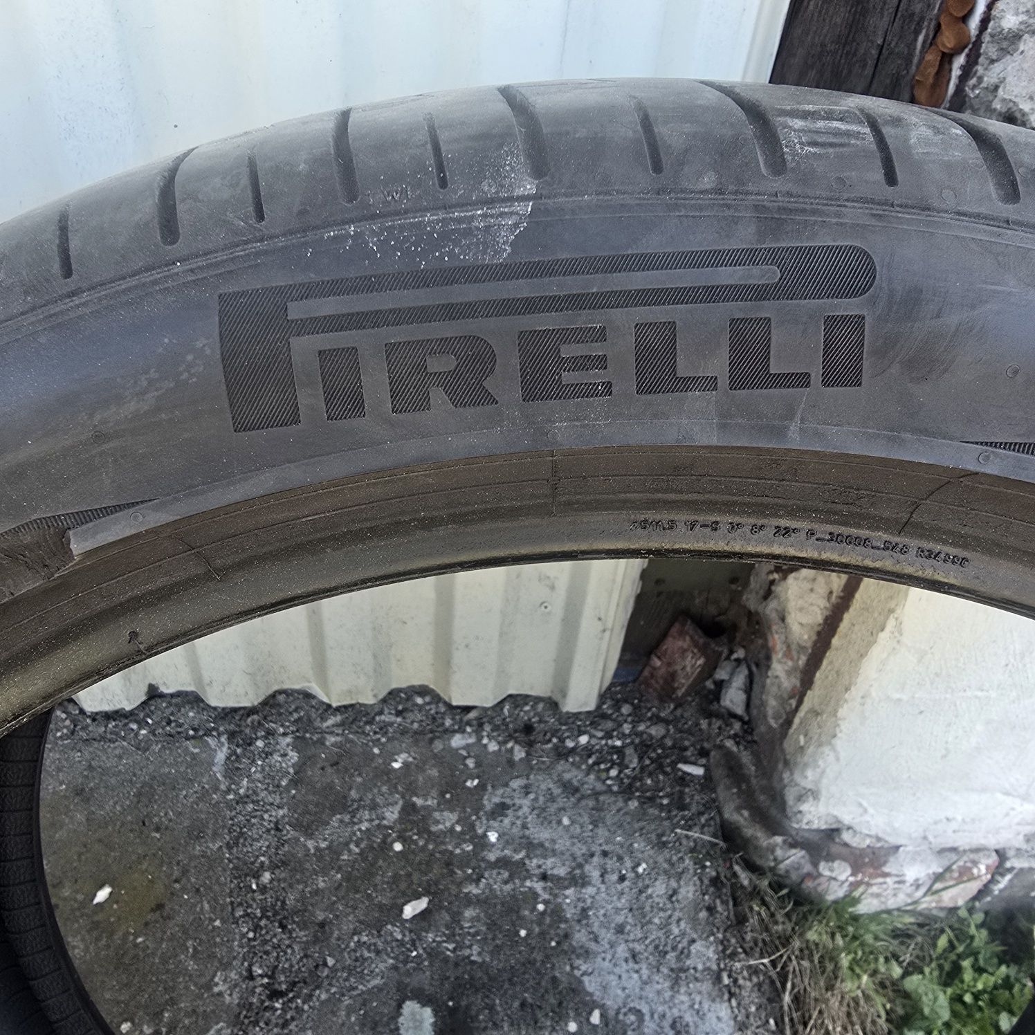 Opony Pirelli p zero 255/40/20 lato