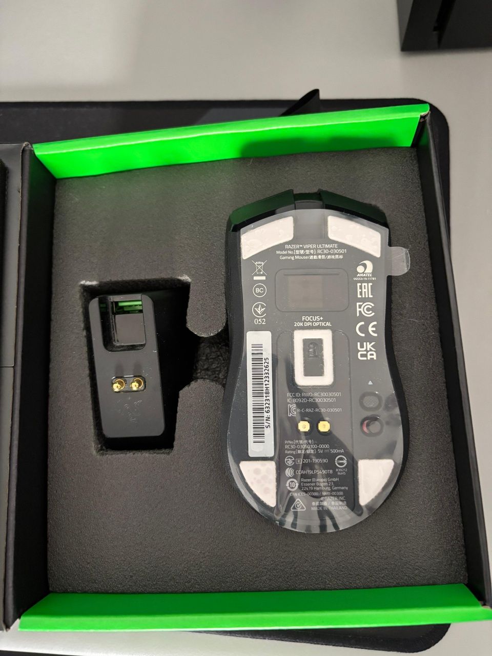 Razer Viper Ultimate with charging station
