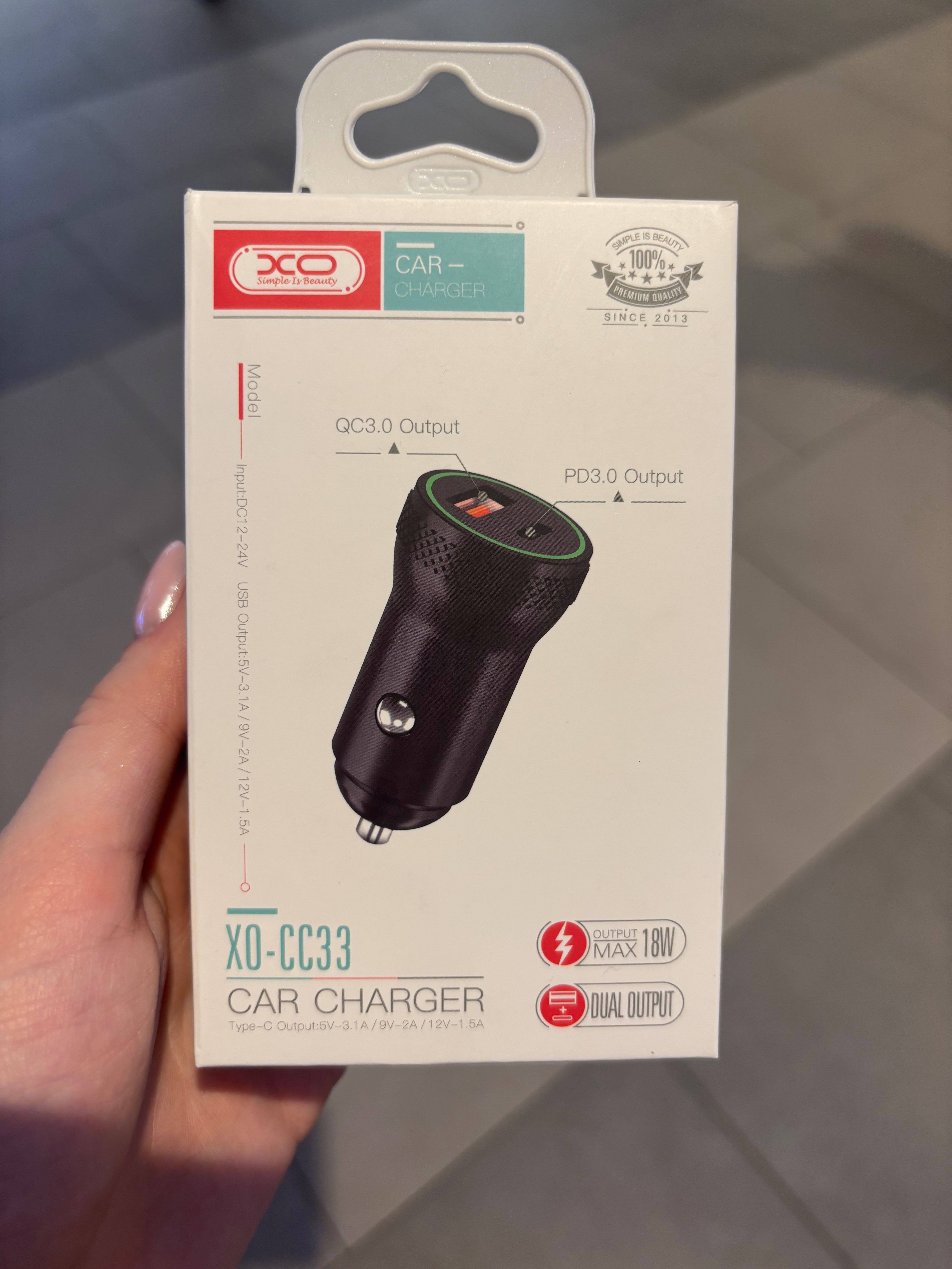 Ładowarka do samochodu z usb C i A