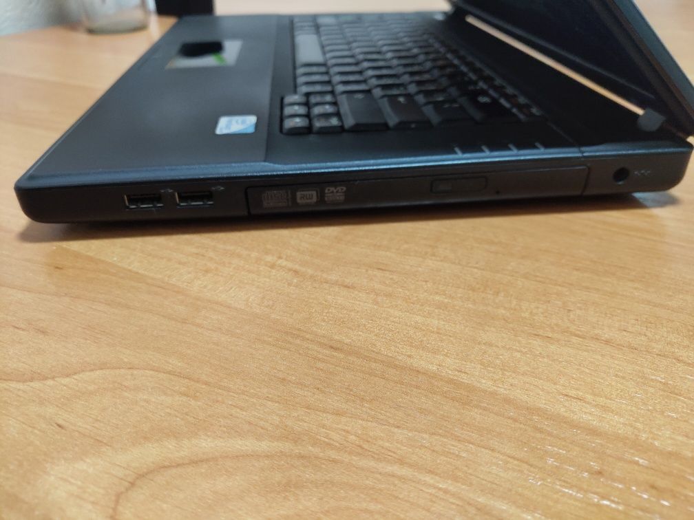 Ноутбук Lenovo, 3ГБ ОЗУ, 120гб HDD