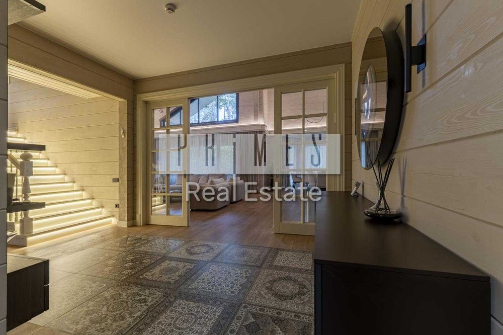 Продажа дома в Киев (377 м²) сосновий лес Конча-Заспа Мриги