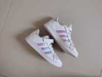 Buty Adidas rozmiar 33