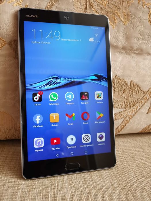Планшет HUAWEI MediaPad M3 Lite 8 3/32Gb WiFi
