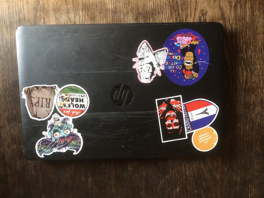 HP elitebook 850 Windows 10 SSD 128GB Sprawny