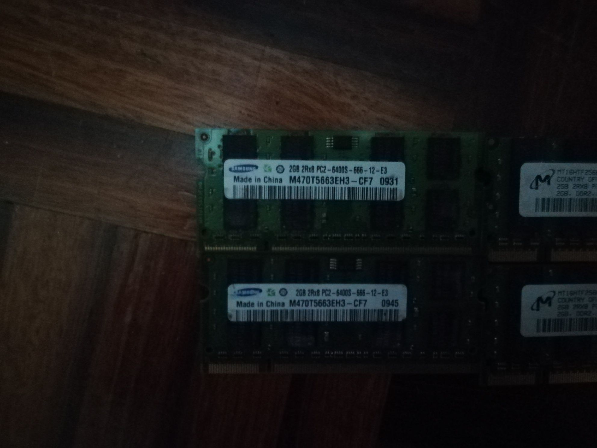 memorias ram 2 gb