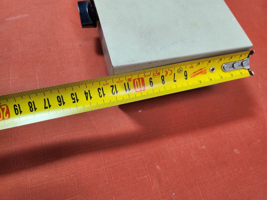 przełącznik do transferu danych (Data Transfer Switch).