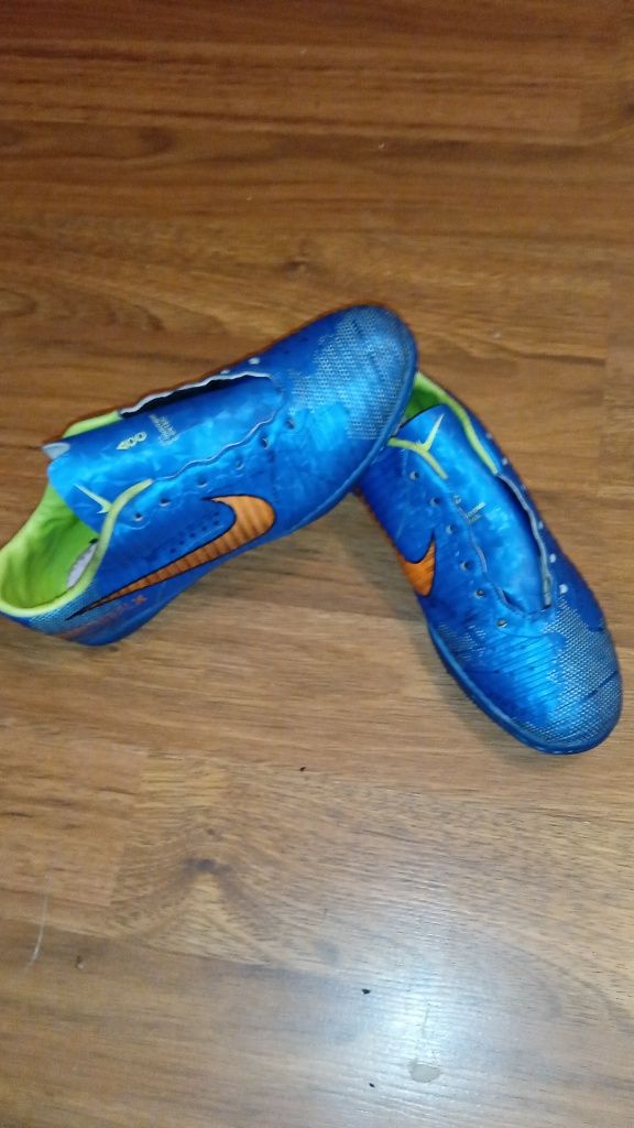 Сороконішки Nike Mercurial X