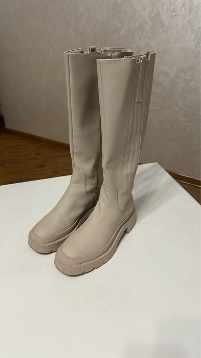 Чоботи Next 39р б/у