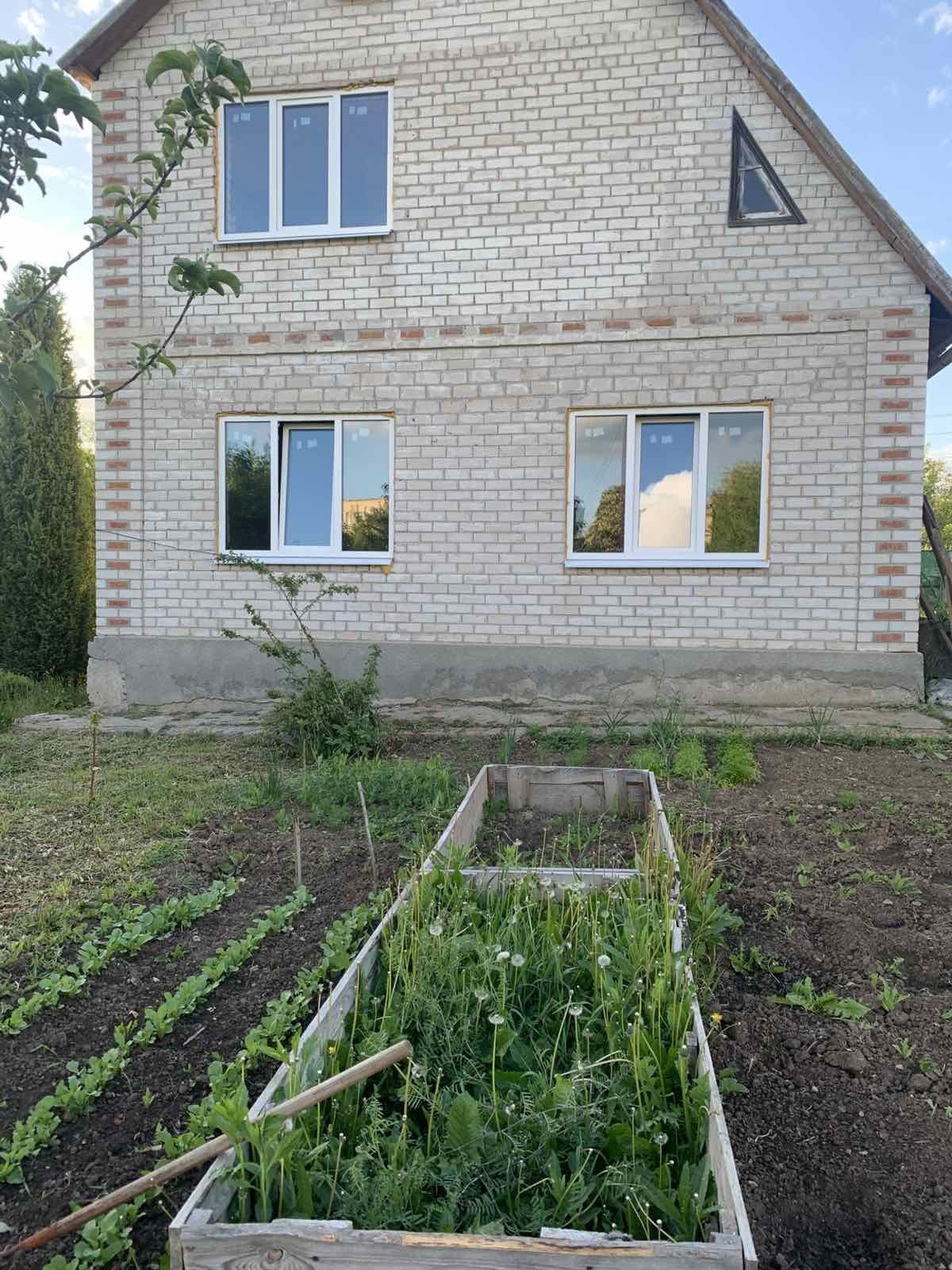 Продам будинок делянку