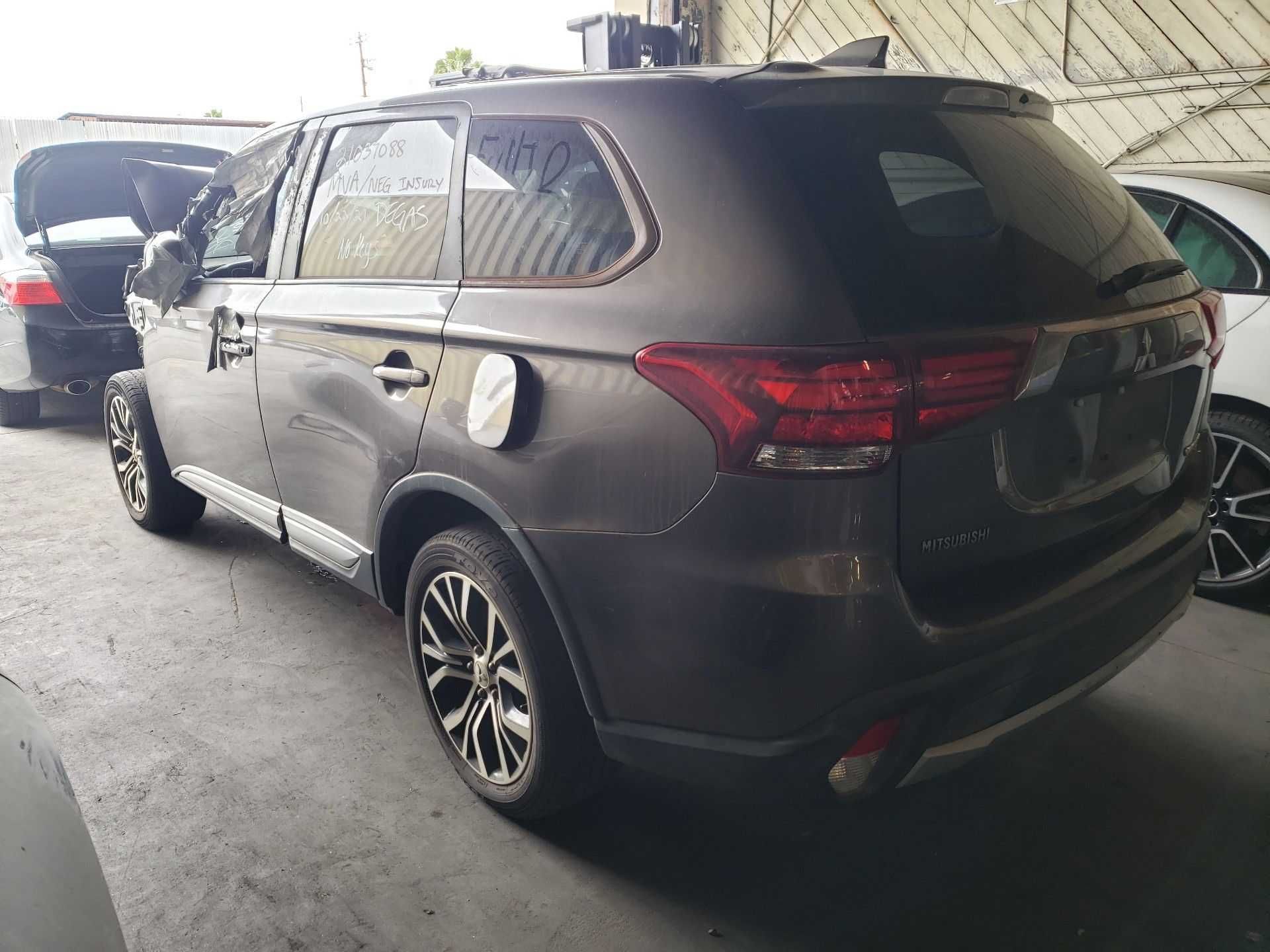 Разборка Mitsubishi Outlander Se 2018 Brown 2.4L