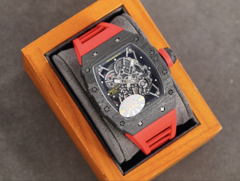 Relógio Richard Mille Preto e Vermelho Luxo Desportivo