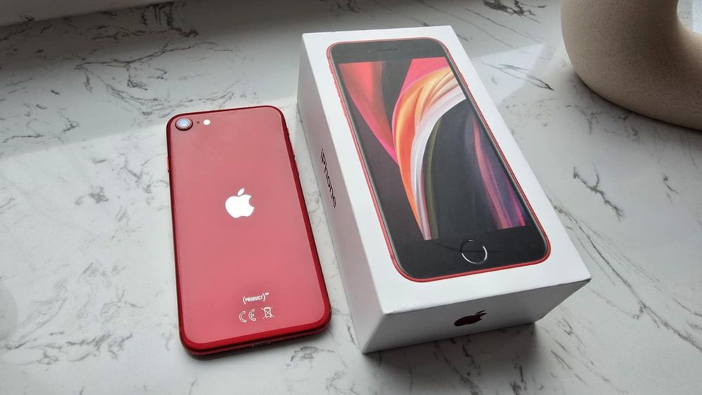 iPhone SE 2 gen 256GB czerwony