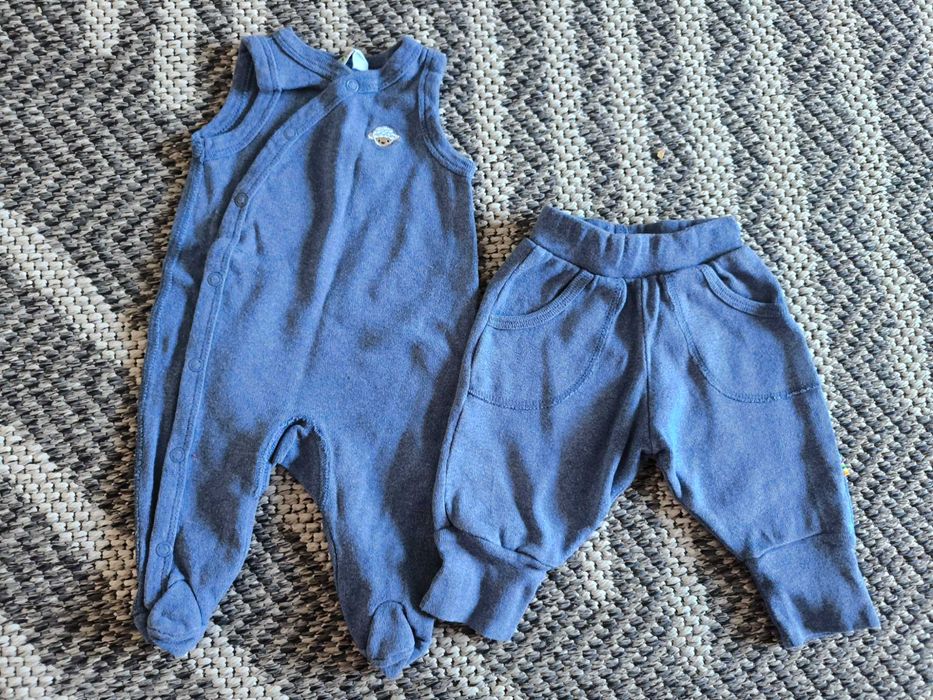 Pajacyk niemowlęcy + spodnie 56