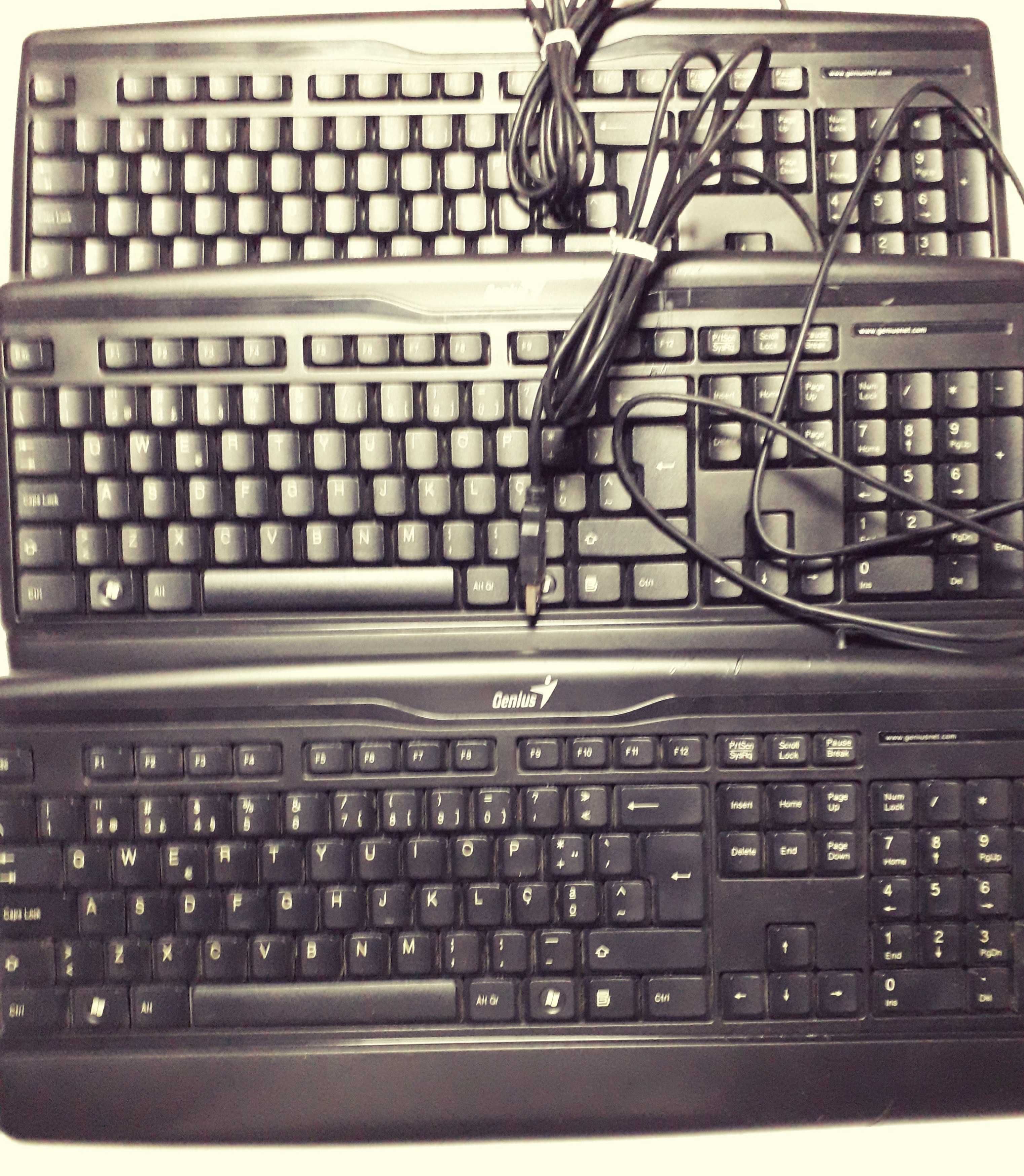 Teclados , ratos e hub's