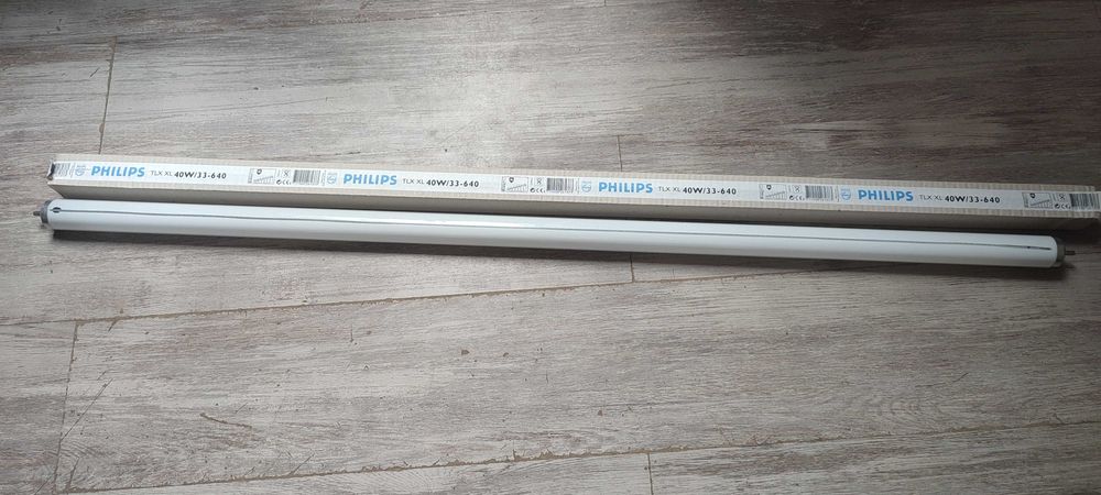 żarówka liniowa Philips TLX XL 40w/33-640