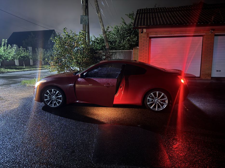 INFINITI G37s coupe продажа обмен