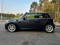 Mini one cooper  1.6L 110 cv ano 2012 .