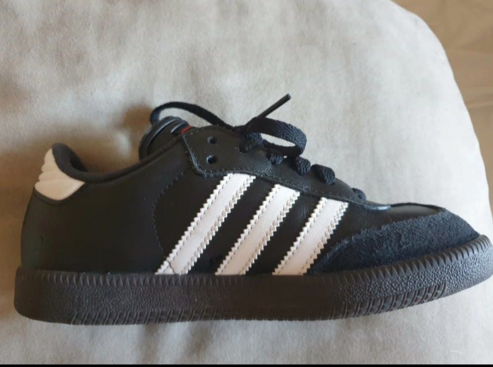 Tênis Adidas Samba criança