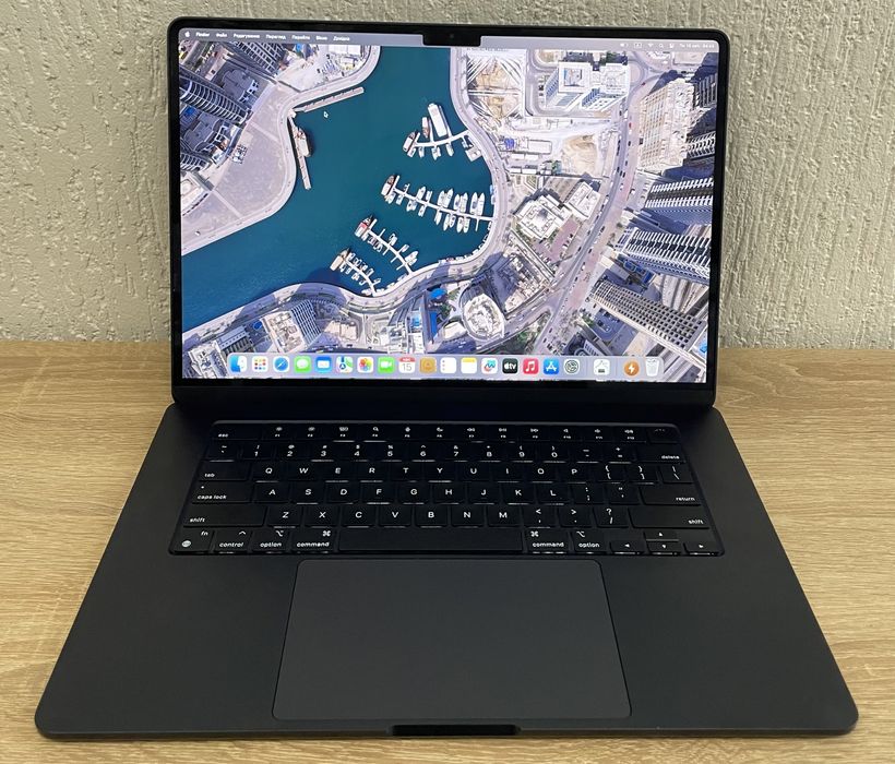 820$ MacBook Air 15" 2023 MQKW3 M2 / 8 GB / 256gb SSD