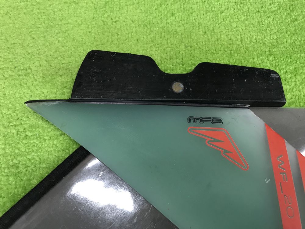 Stateczniki Antygrass 20 i 25cm MFC i Lipstick