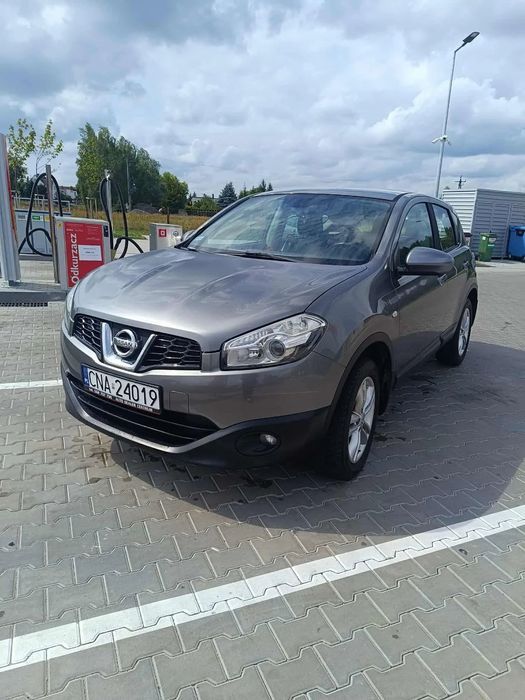 Nissan Qashqai Nissan Qashqai J10 – 2012 – 1.6 Benzyna – Bezwypadkowy – 1. właściciel