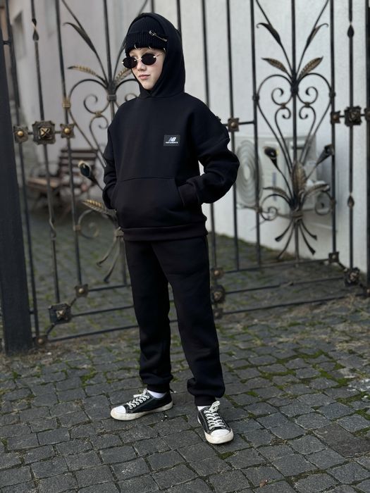 Дитячий теплий спортивний костюм Детский черный теплый костюм на флисе