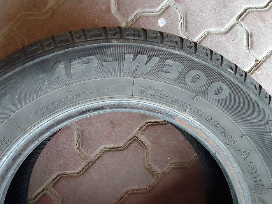 Opona zimowa 215/65r15C MIRAGE 2022r