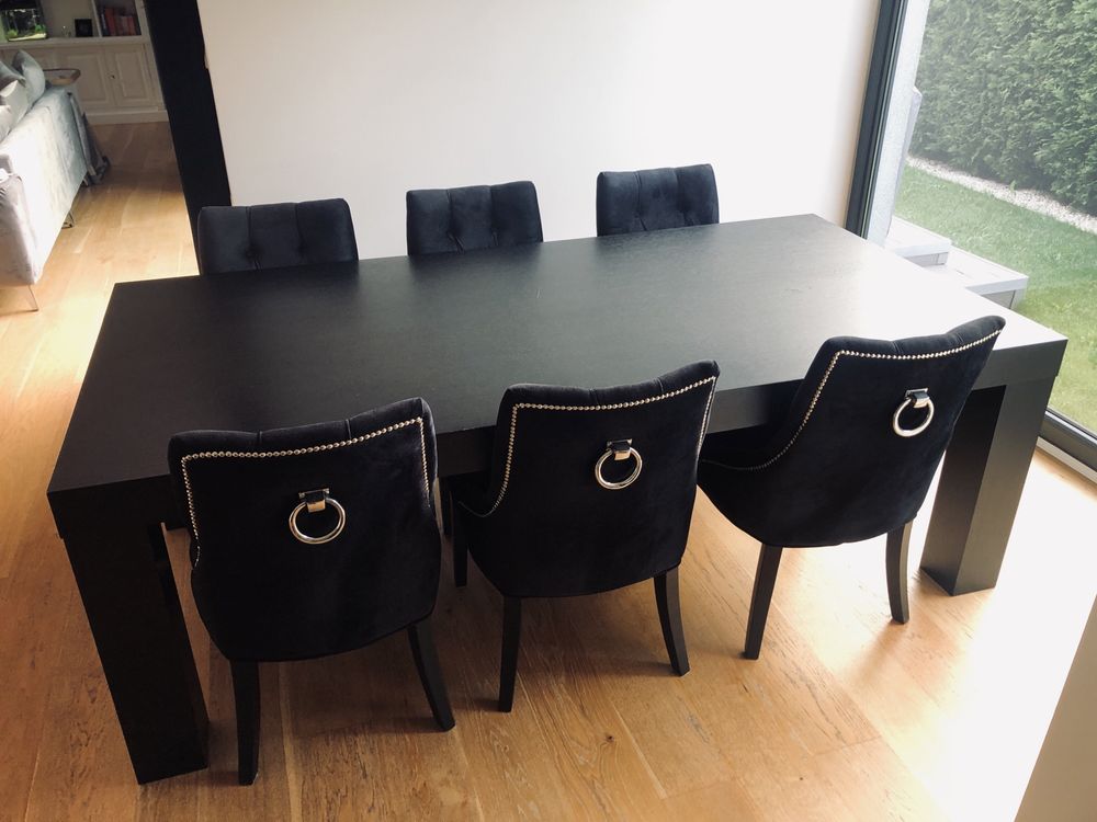 Zestaw Stół z drewna BoConcept + krzesła czarny drewniany fornir