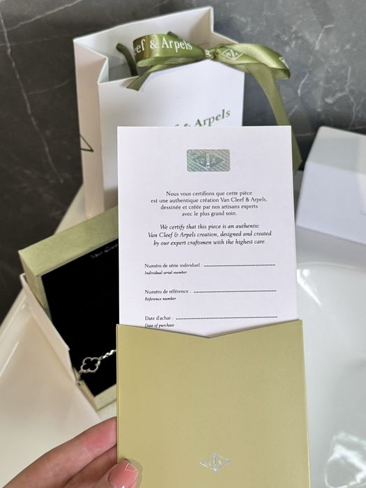 Браслет Van Cleef з оніксом в сріблі