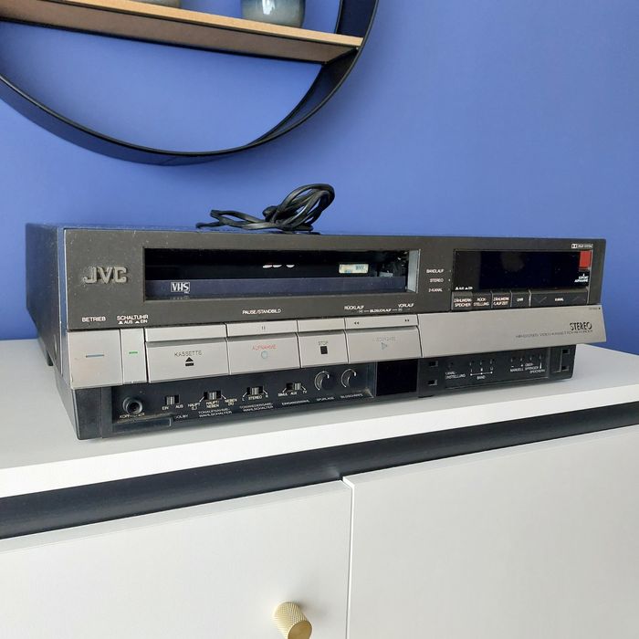 Nagrywarka kaset VHS JVC HR-D225EG USZKODZONA