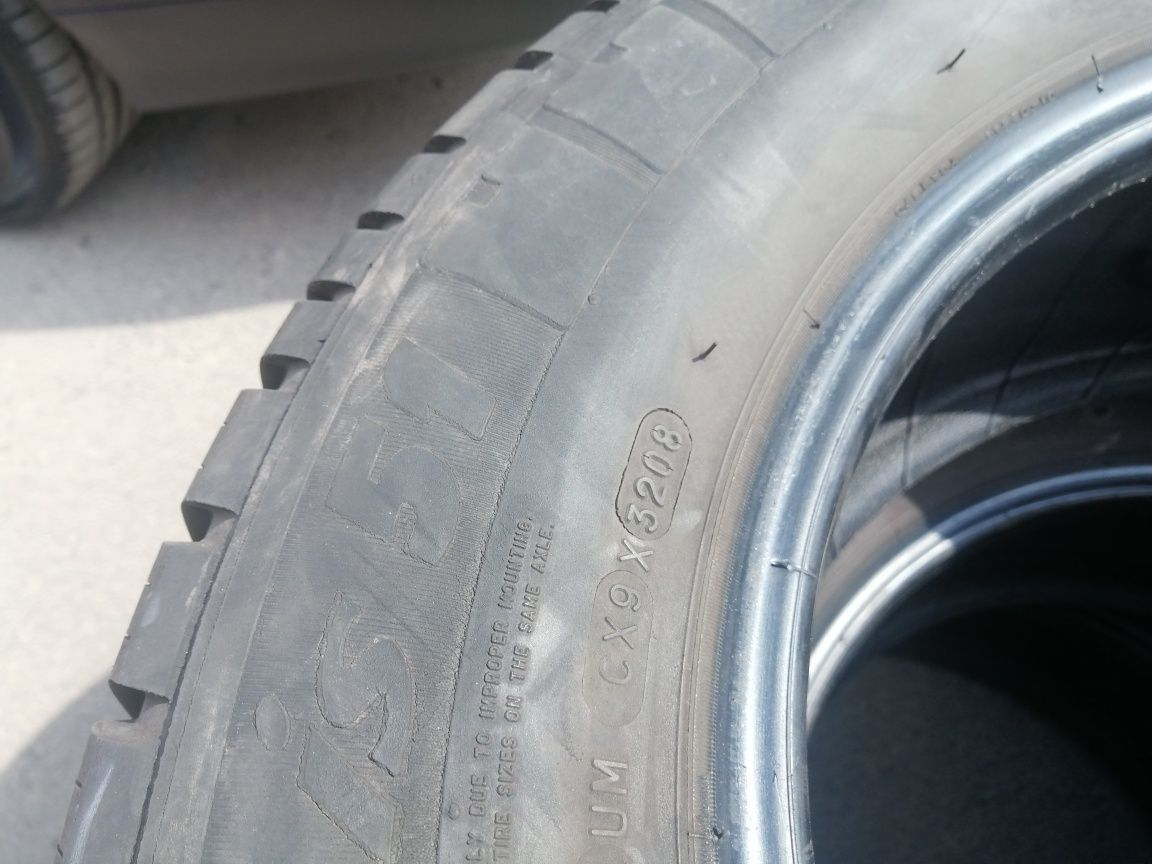 Шини Michelin 215 65 15c літо