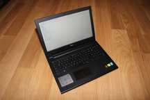Laptop DELL INSPIRON 15 3000 series