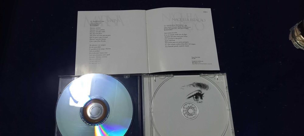 CD Adriana Calcanhoto/perfil