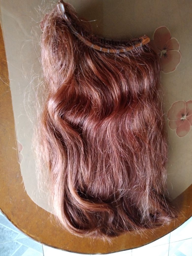 Treska z Syntetycznych włosów - tzw.  koński ogon