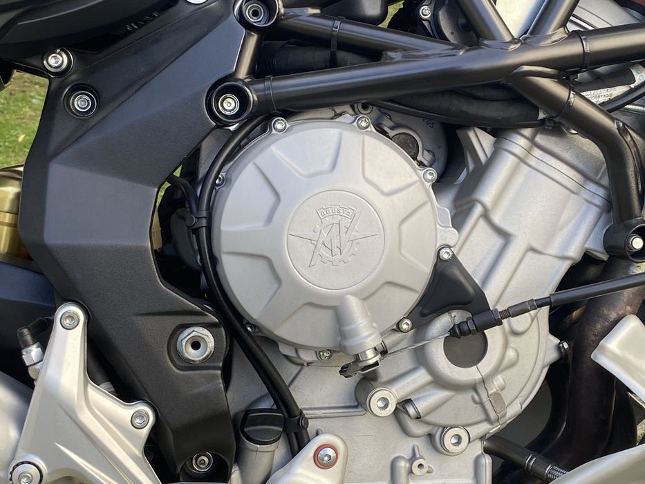 Mv Agusta Rivale 800cc 125cv como Nova
