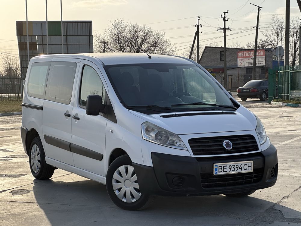 Fiat Scudo 2009 год. 1.6 дизель 8 мест