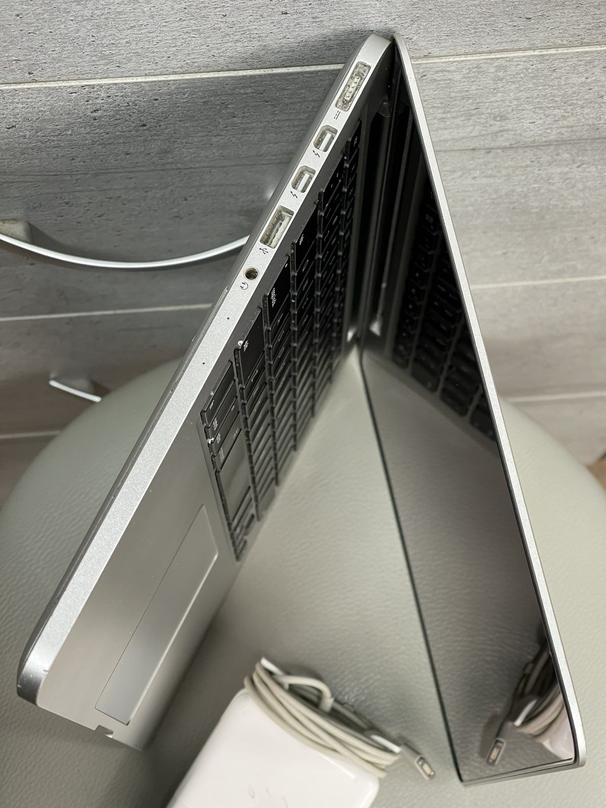 Ноутбук Apple MacBook Pro A1425