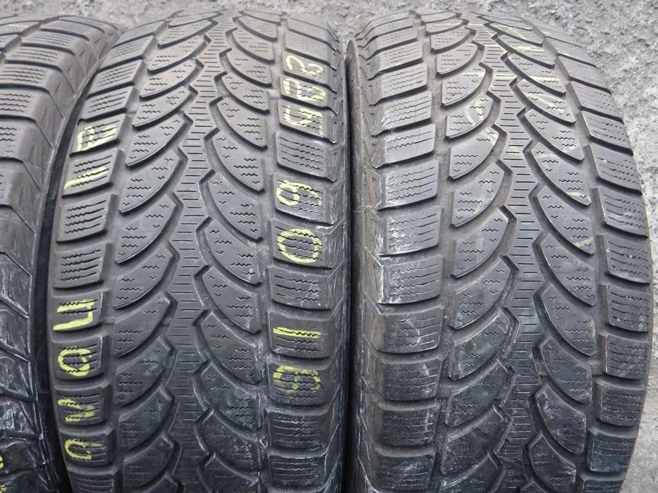225/60 R16 98Н Bridgestone BlizzakLM-32 Зима 4штуки