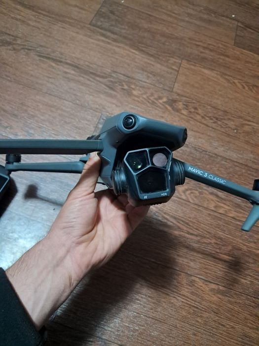 Мавік 3 про  з баткою