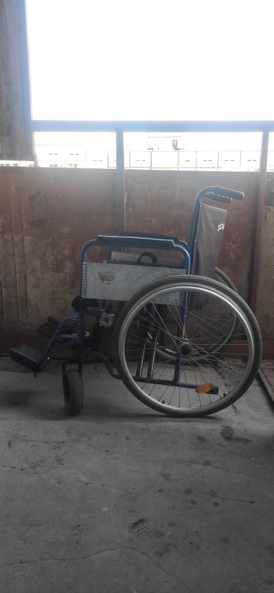 Инвалидное кресло.Продажа.
