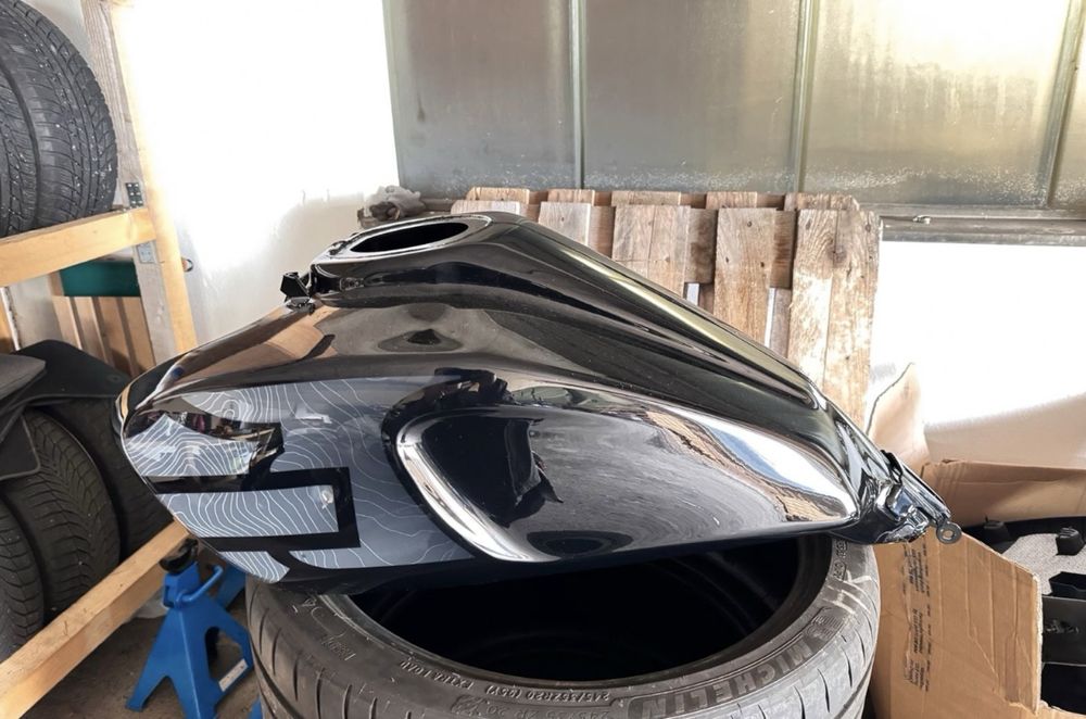 Zbiornik Harley Davidson Pan America Uszkodzony
