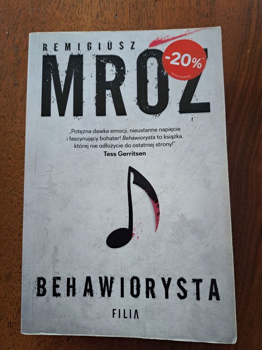 Remigiusz Mróz  Behawiorysta