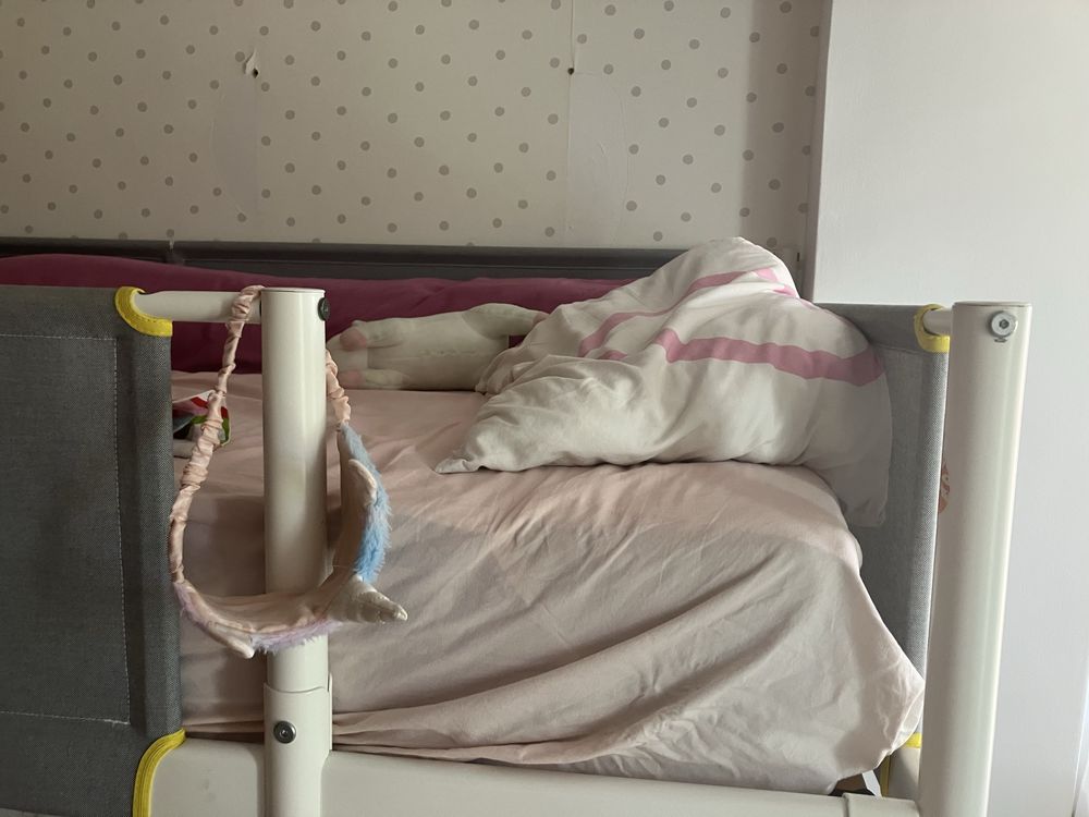 Cama alta Ikea Vitval com colchão